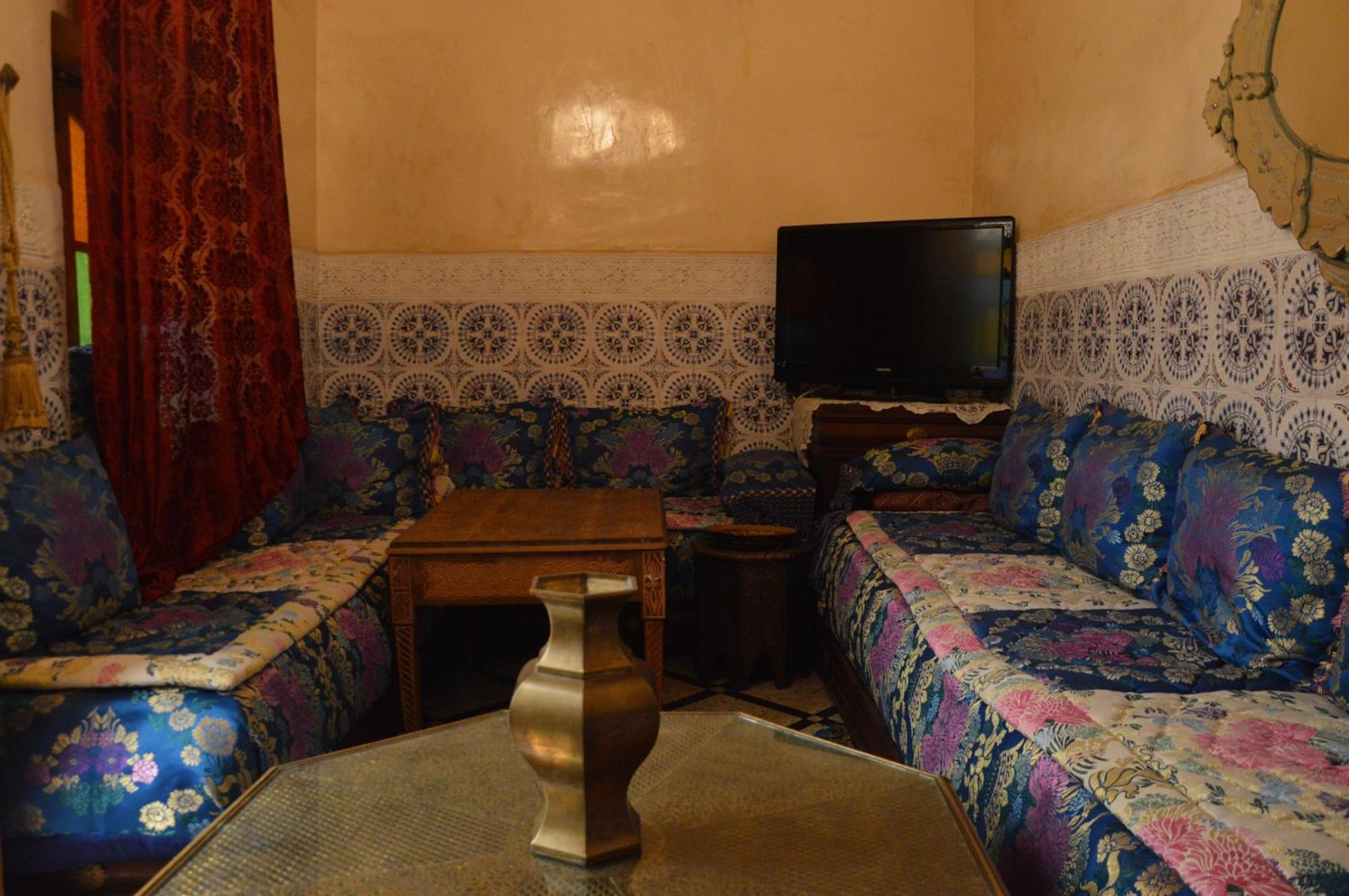 Riad Oumkaltoum Fez Buitenkant foto