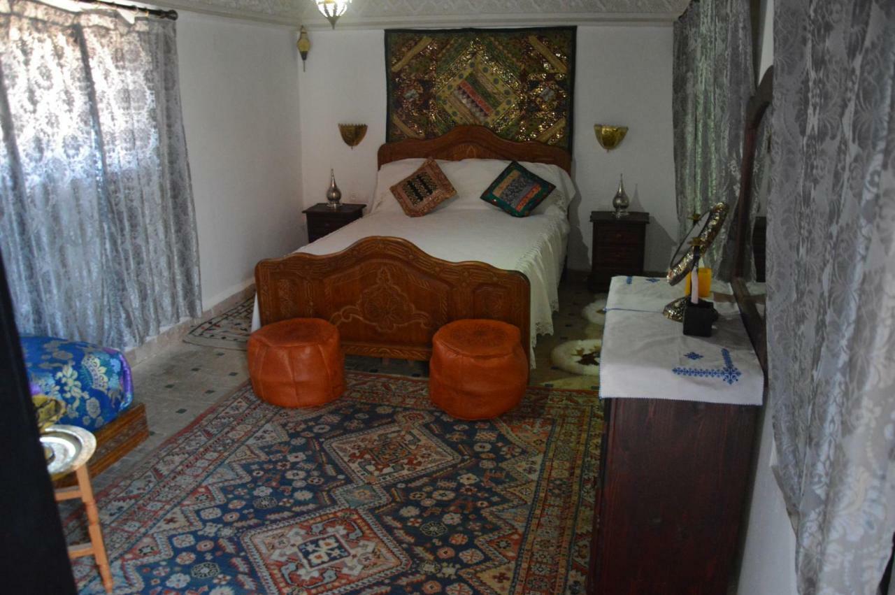 Riad Oumkaltoum Fez Buitenkant foto