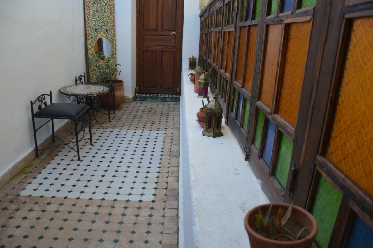 Riad Oumkaltoum Fez Buitenkant foto